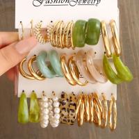 Plastic Pearl Zinc Alloy Earring, with Plastic Pearl & Acrylic, plated, 15 pieces & for woman 