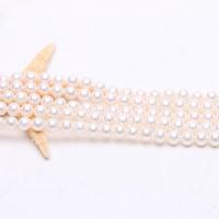 Naturel d'eau douce perles, perle d'eau douce cultivée, Légèrement rond, DIY, blanc, pearl length 8-9mm Environ 38 cm, Vendu par brin