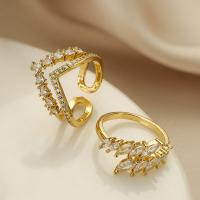 Zircon pavent l'anneau en laiton de doigt, Placage de couleur d'or, bijoux de mode & styles différents pour le choix & pavé de micro zircon & pour femme, Inside mm, Vendu par PC[