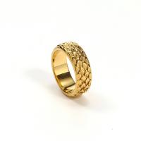 Titanium Steel Finger Ring, Vacuum Ion Plating, fashion jewelry & Unisex golden, ring width 7.7mm 