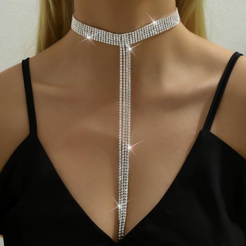 Harz Messing Halskette, mit Messing Klaue Kette, mit Verlängerungskettchen von 17CM, silberfarben plattiert, Modeschmuck & für Frau & mit Strass, verkauft von PC