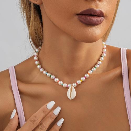Collier de perles en plastique, laiton, avec Seedbead & coquille & perle de plastique, coquille, Placage, bijoux de mode & styles différents pour le choix, blanc, Vendu par PC