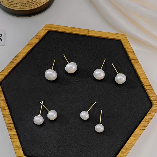 Freshwater Pearl Stud Earring, Flat Round, fashion jewelry & for woman, white 