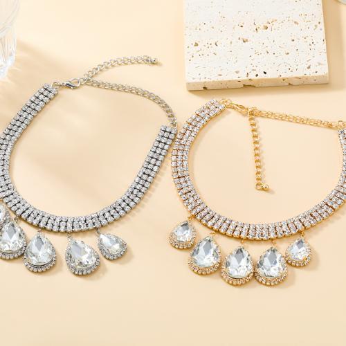 Rhinestone Brass Necklace, with Glass Rhinestone, with 14.4cm extender chain, fashion jewelry & for woman & with rhinestone Approx 31.2 cm 