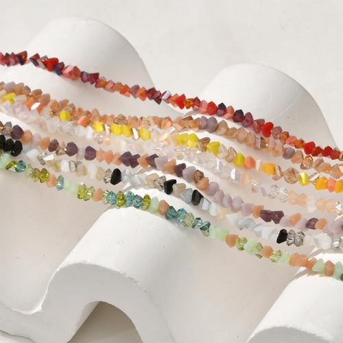 Mode Kristall Perlen, Unregelmäßige, DIY, mehrere Farben vorhanden, aboutuff1a3.4-4mm, ca. 130PCs/Strang, verkauft von Strang