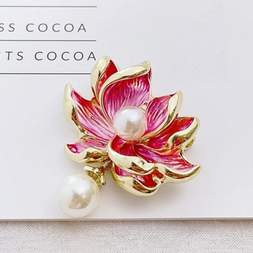 Kunststoff-Perlen-Brosche, Zinklegierung, mit Kunststoff Perlen, Blume, goldfarben plattiert, für Frau, 40x40mm, verkauft von PC
