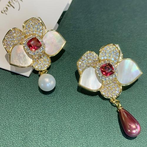 Gemstone Brooch, Brass, with Green Agate, Flower, 14K gold plated & micro pave cubic zirconia & for woman 
