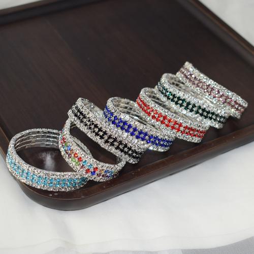 bracelet en alliage zinc à stras ,, alliage de zinc, Placage, bijoux de mode & pour femme & avec strass, plus de couleurs à choisir, Diameter :5.5cm, width :1.3cm., Vendu par PC