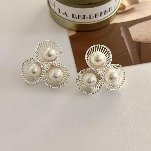 Plastic Pearl Zinc Alloy Earring, with Plastic Pearl, silver color plated, fashion jewelry & for woman & hollow, white 