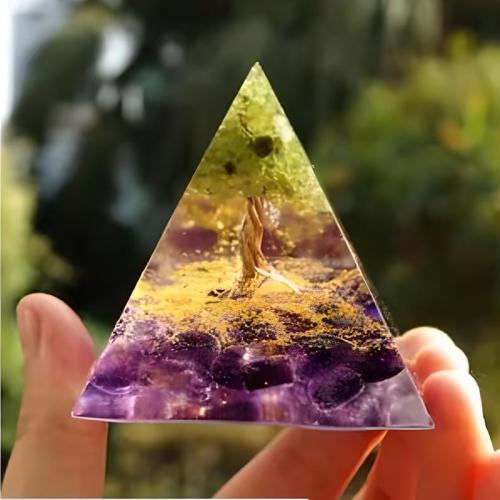 Синтетическая смола Пирамида украшения, с Полудрагоценный камень, пирамида, эпоксидная смола, разный размер для выбора, продается PC