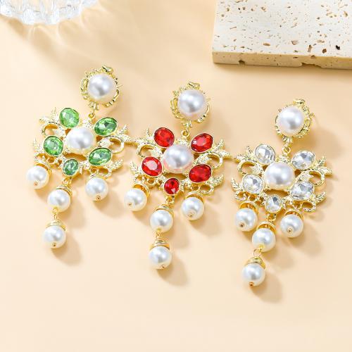Zinc Alloy Rhinestone Stud Earring, with Plastic Pearl, Flower, fashion jewelry & for woman & with rhinestone 