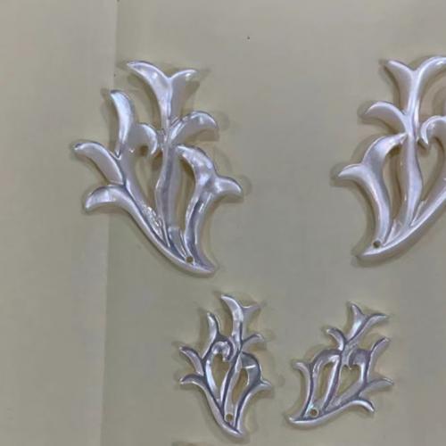 Natural Freshwater Shell Pendants, Antlers, DIY white 