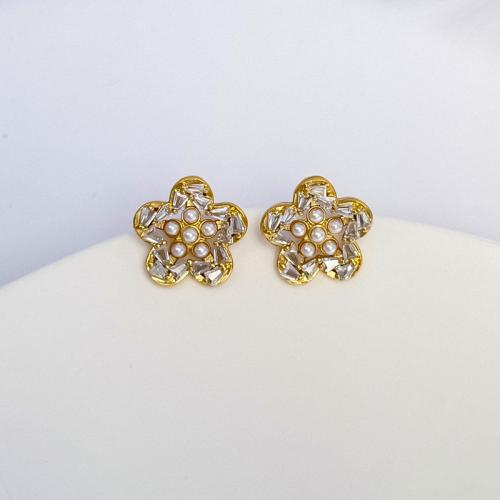 Cubic Zircon Brass Earring, with Plastic Pearl, Star, 18K gold plated, fashion jewelry & micro pave cubic zirconia & for woman 