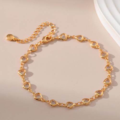 Bracelets en laiton, avec Perceuse à eau en verre, coeur, Placage de couleur d'or, bijoux de mode & pour femme .5 cm, Vendu par PC