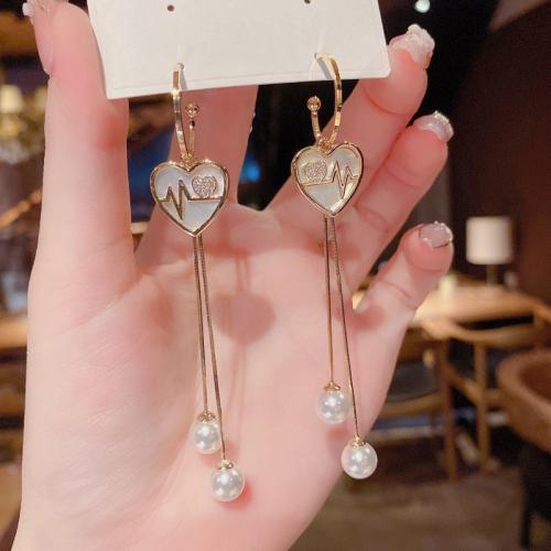 Plastic Pearl Zinc Alloy Earring, with ABS Plastic Pearl, Heart, plated, fashion jewelry, gold 