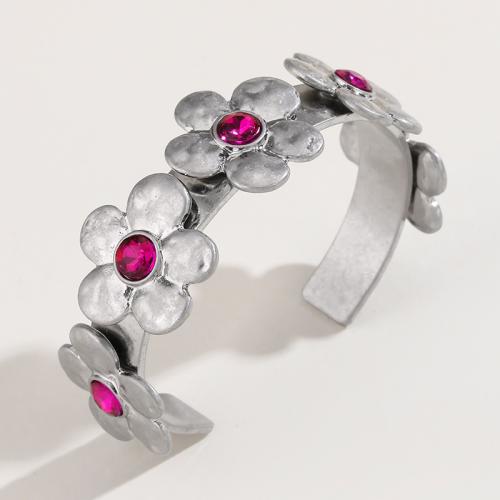 Zinc Alloy Cuff Bangle, with Glass Rhinestone, polished, fashion jewelry & for woman, silver color 