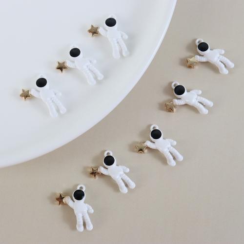 Zinc Alloy Jewelry Pendants, Astronaut, painted, fashion jewelry & DIY, mixed colors Approx 