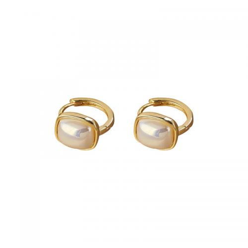 alliage de zinc Huggie Anneau d'oreille, avec perle de plastique, Motif géométrique, Placage de couleur d'or, bijoux de mode & pour femme Vendu par paire