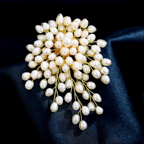 Freshwater Pearl Brooch, Brass, with Freshwater Pearl, real gold plated, for woman, white 