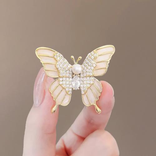 Rhinestone Zinc Alloy Brooch, with ABS Plastic Pearl, Butterfly, plated, fashion jewelry & enamel & with rhinestone, golden 