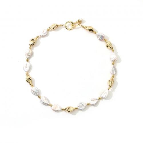 Ожерелье из пресноводных жемчуг на латунной цепочке, Латунь, с Пресноводные жемчуги, плакированный настоящим золотом, ювелирные изделия моды & Женский, белый, длина:Приблизительно 51 см, продается PC