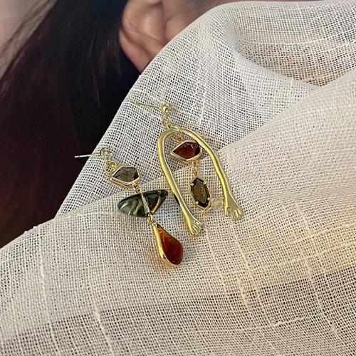 Zinklegierung asymmetrische Ohrringe, mit Harz, Geometrisches Muster, goldfarben plattiert, Micro pave Zirkonia & für Frau, 20x50mm, verkauft von Paar