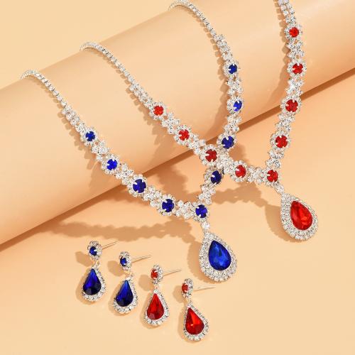 Rhinestone Zinc Alloy Jewelry Set, Stud Earring & necklace, 2 pieces & fashion jewelry & for woman & with rhinestone 