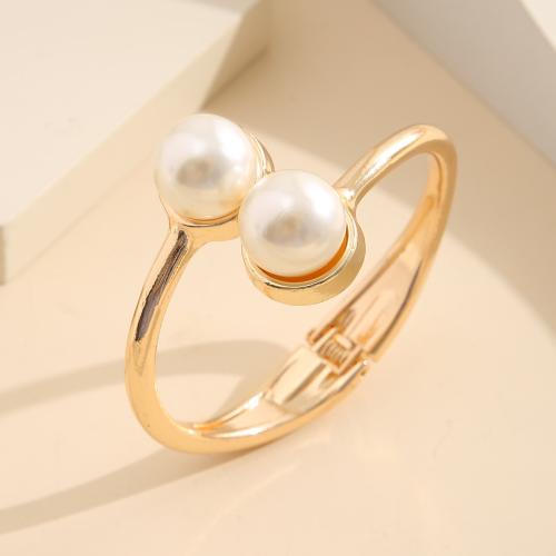 Fashion Zinc Alloy Bangle, with Plastic Pearl, plated & for woman & with rhinestone [