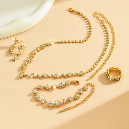 真鍮の宝石類のセット, 銅, スタッド イヤリング & 指輪 & ブレスレット & ネックレス, メッキ, 4個入り & 異なるスタイルを選択 & 女性用 & ライン石のある, 無色, 売り手 セット