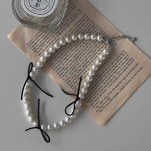 Fashion Choker Necklace, Plastic Pearl, with Velveteen, with 6cm extender chain, handmade, fashion jewelry & for woman, white Approx 34 cm 