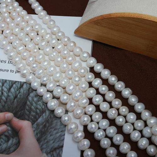 Naturel d'eau douce perles, perle d'eau douce cultivée, Légèrement rond, bijoux de mode & DIY, blanc, Length about 9-10mm Environ 38 cm, Vendu par brin
