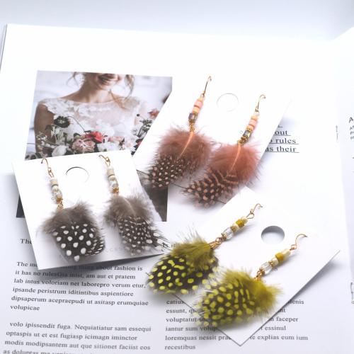 Mode boucle d'oreille plume, avec Seedbead & cristal, bijoux de mode & pour femme, plus de couleurs à choisir, 90mm, Vendu par paire