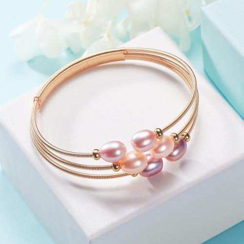 Cultured Freshwater Pearl Brass Bracelet, with Freshwater Pearl, three layers & fashion jewelry & for woman, golden Approx 17 cm 
