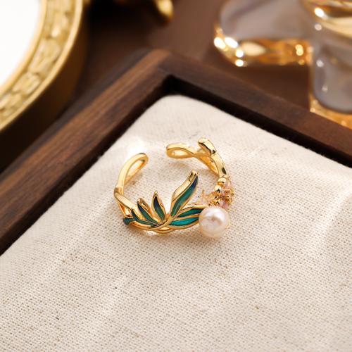 Pearl Brass Finger Ring, with Freshwater Pearl, Leaf, gold color plated, for woman & enamel, green 