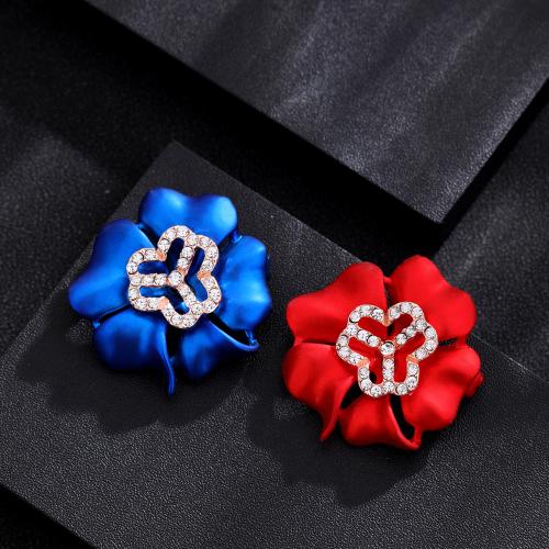 Cubic Zirconia Brooch, Zinc Alloy, Flower, gold color plated, micro pave cubic zirconia & for woman 