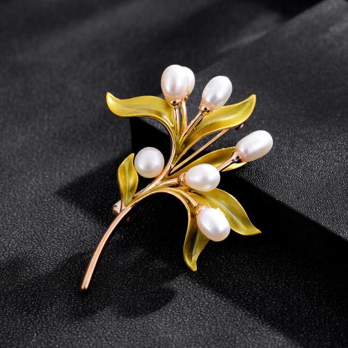 Freshwater Pearl Brooch, Brass, with Freshwater Pearl, Flower, gold color plated, for woman & enamel, yellow 