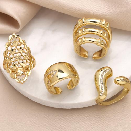 Zircon pavent l'anneau en laiton de doigt, Placage de couleur d'or, bijoux de mode & modèles différents pour le choix & pavé de micro zircon, doré, Vendu par PC
