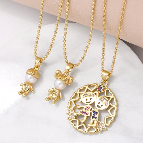 Collier en laiton cubique Zircon Micro Pave, avec perle de plastique, Placage de couleur d'or, bijoux de mode & modèles différents pour le choix & pavé de micro zircon, doré, Vendu par PC