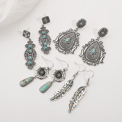 Boucle d'oreille en alliage Zinc turquoise, alliage de zinc, avec turquoise, Placage, bijoux de mode & modèles différents pour le choix, plus de couleurs à choisir, Vendu par paire