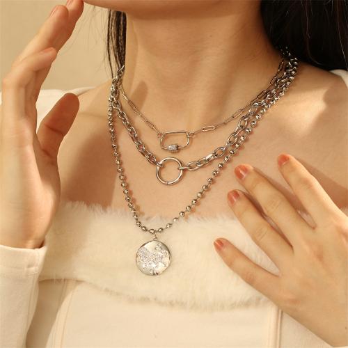 Корень Циркон Микро вымощает латунь ожерелье, Латунь, плакирован серебром, ювелирные изделия моды & различные модели для выбора & инкрустированное микро кубического циркония, серебряный, продается PC
