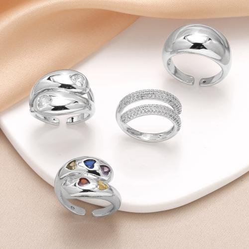 Цирконий Micro Pave Латунь палец кольцо, плакирован серебром, ювелирные изделия моды & различные модели для выбора & инкрустированное микро кубического циркония, серебряный, The inner diameter of the ring is 1.7cm, продается PC