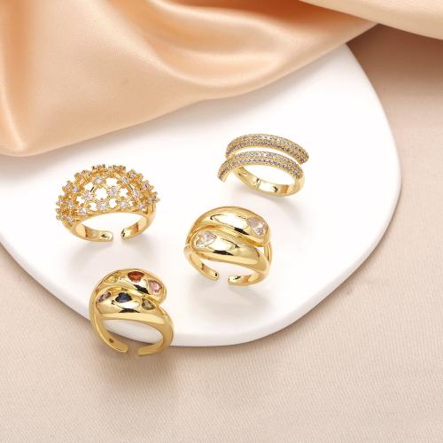 Zircon pavent l'anneau en laiton de doigt, Placage de couleur d'or, bijoux de mode & modèles différents pour le choix & pavé de micro zircon, doré, Ring 1.7cm, Vendu par PC