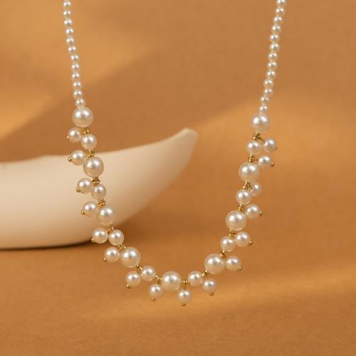 Collar de perlas de plástico, Perlas plásticas, con aleación de zinc, con 2.76 Inch extender cadena, Joyería & para mujer, Blanco, longitud:14.17 Inch, Vendido por UD