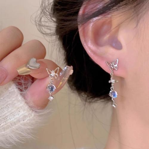asymmetrische Ohrringe, Messing, plattiert, Modeschmuck & Micro pave Zirkonia, Silberfarbe, verkauft von Paar[