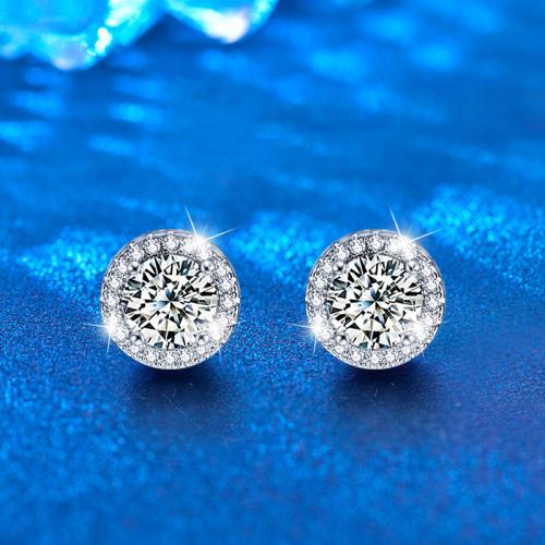 925 Sterling Silver Stud Earring, with Moissanite, Round, platinum plated, fashion jewelry & for woman, 7mm 