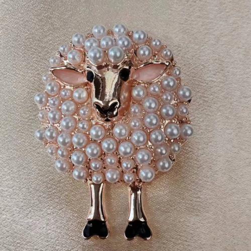 Plastic Pearl Brooch, Zinc Alloy, with Plastic Pearl, Sheep, plated, for woman & enamel & with rhinestone, golden 