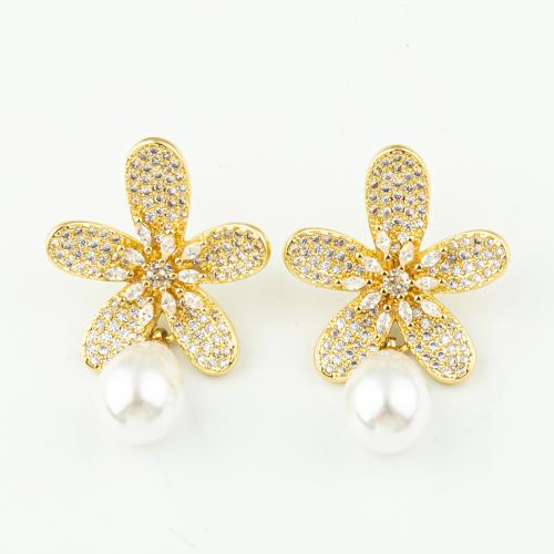 Cubic Zirconia Pendiente Brass Micro Pave, metal, con Perlas plásticas, Flor, Joyería & micro arcilla de zirconia cúbica & para mujer, dorado, 40x25mm, 100parespareja/Grupo, Vendido por Grupo