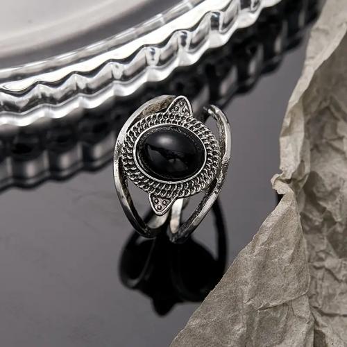 Gemstone Brass Finger Ring, with Black Stone & Clear Quartz, fashion jewelry & for woman 