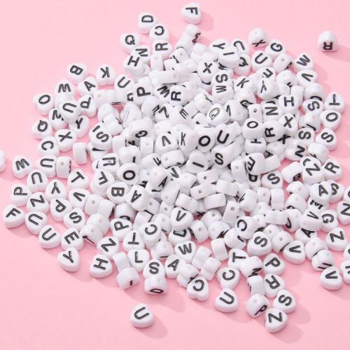 Acryl Alphabet Perlen, Herz, DIY & Emaille, weiß, about：4.5mm-7mm, Bohrung:ca. 1.3-1.5mm, 100PCs/Tasche, verkauft von Tasche