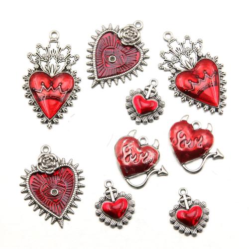 Colgantes de Aleación de Zinc en Forma de Corazón, chapado en color de plata antigua, Bricolaje & diverso tamaño para la opción & esmalte, más colores para la opción, aproximado 100PCs/Bolsa, Vendido por Bolsa